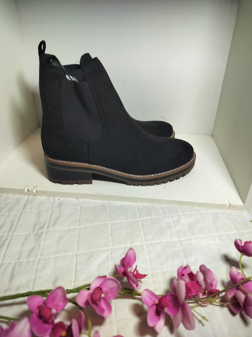 Kensie Black Suede Chelsea Lug Booties - Picture 3 of 7